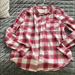 Aeropostale Red and White Plaid Blouse flannel size M boyfriend fit!
